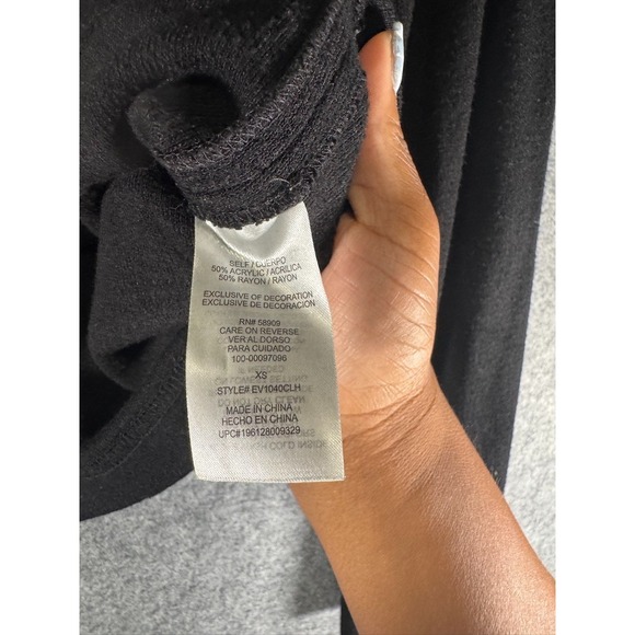 Every Black Cropped Long Sleeve Polo Pullover Womens XS Minimalist preppy grunge - Picture 4 of 8